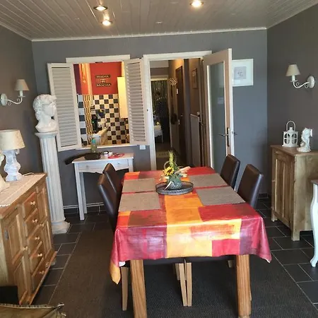 Residentie Maria Lucia Apartment Blankenberge